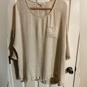 Umgee 1XL beige linen top with frayed edges $30